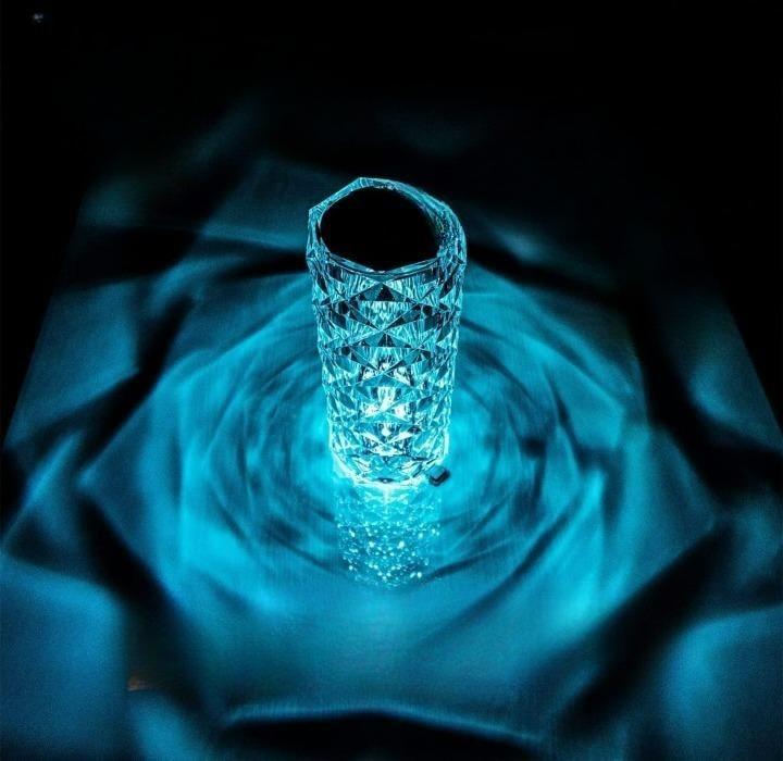 COLOR CHANGING LAMP-TOUCH CONTROL WITH USB PORT