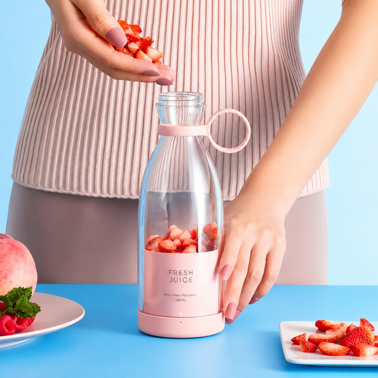PORTABLE RECHARGEABLE MINI BLENDER BOTTLE